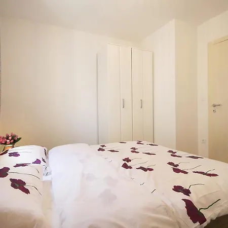 Apartment Marieta