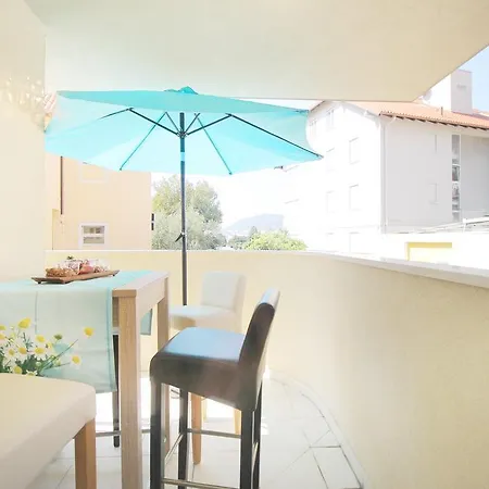 Marieta Apartment *