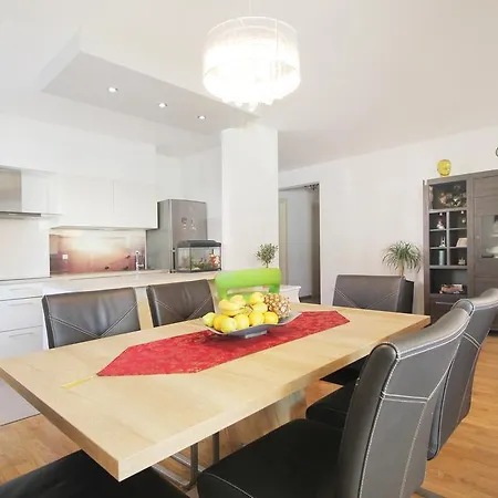 Apartment Marieta